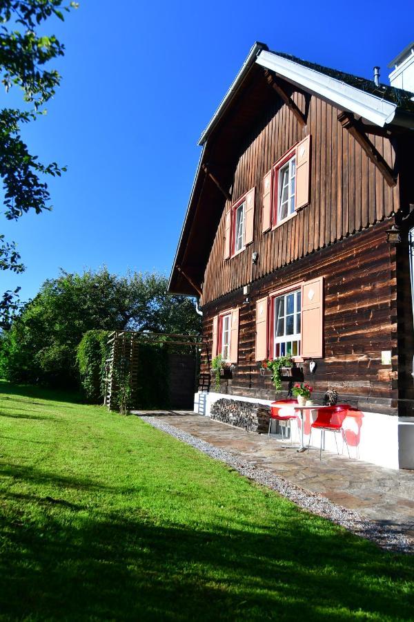 Naturforsthaus Eddas Zimmer Fuer Hunde - Und Naturverbundene Menschen Bed and Breakfast Preitenegg Eksteriør billede